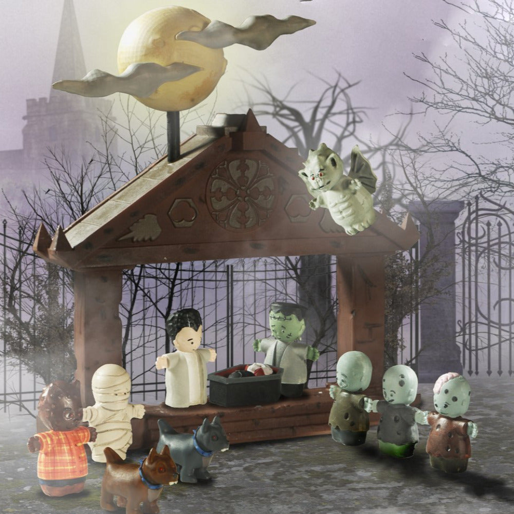 Halloween Nativity Set (13pc)